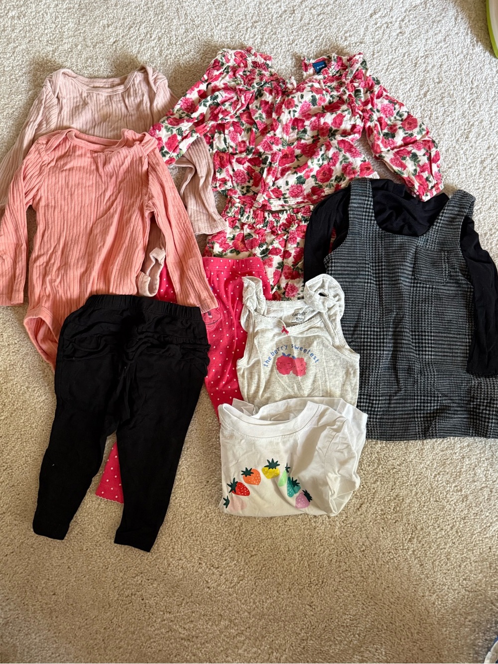 Lot of 6-12M Clothes